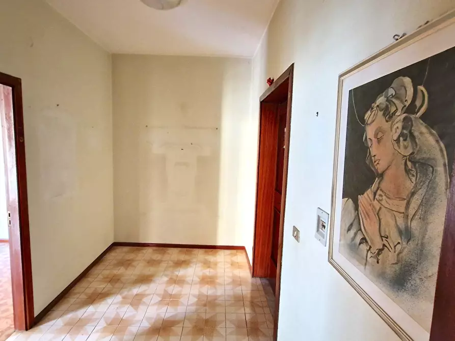 Immagine 8 di Quadrilocale in vendita  in Via Dei Due Principati 216 a Avellino