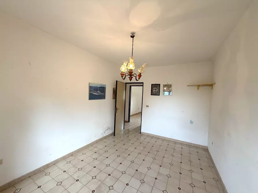 Immagine 22 di Quadrilocale in vendita  in Via Oscar D'Agostino 9 a Avellino