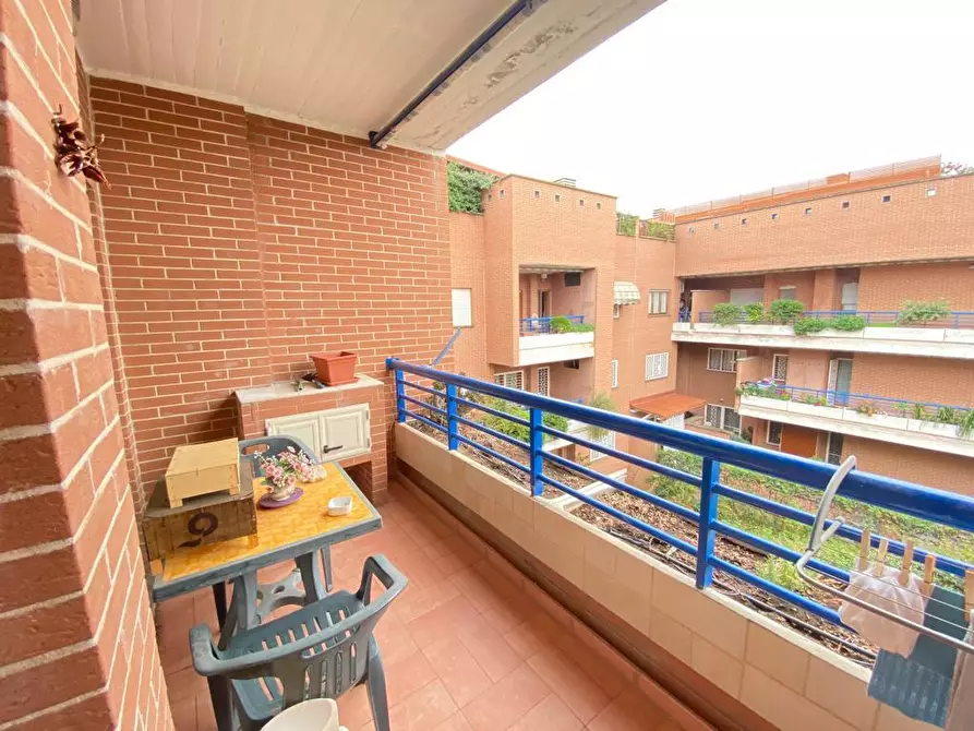 Immagine 46 di Attico in vendita  in Via Andrea Millevoi 401 a Roma