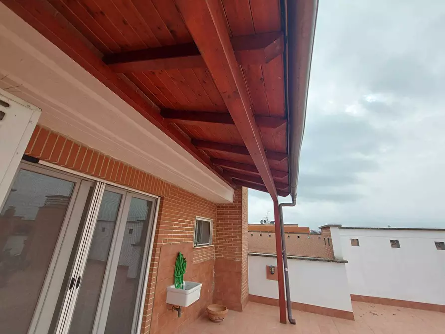 Immagine 59 di Attico in vendita  in Via Andrea Millevoi 401 a Roma