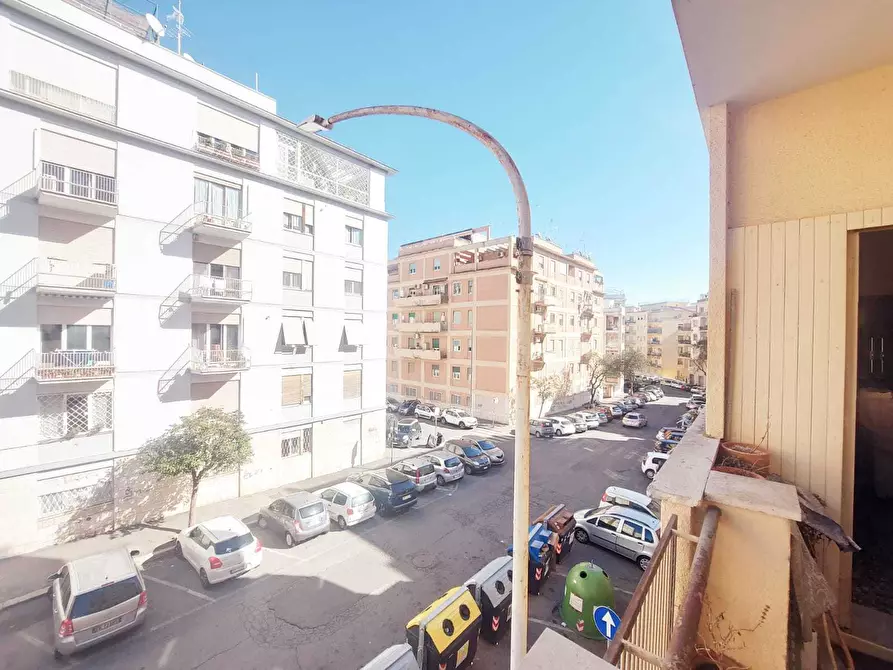 Immagine 16 di Trilocale in vendita  in VIA PAOLA FALCONIERI a Roma