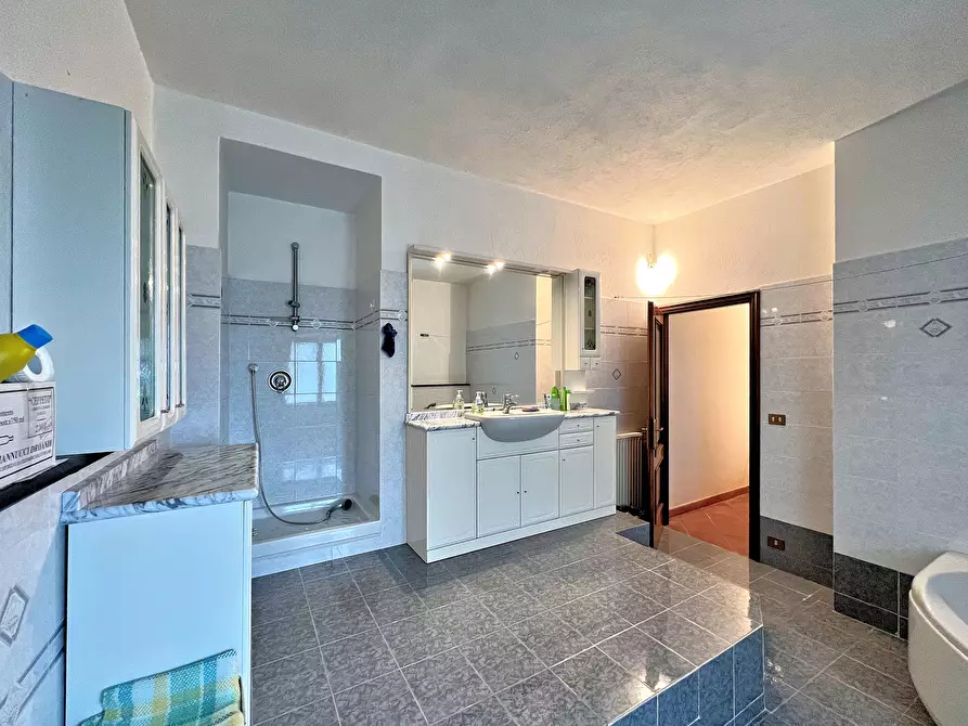 Immagine 18 di Casa indipendente in vendita  in Via Cappelletta 37 a Avegno