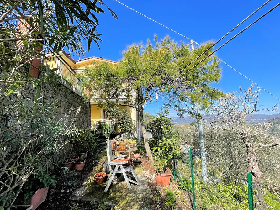 Immagine 6 di Bilocale in vendita  in Via Franco Molfino a Camogli