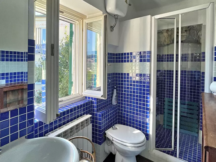 Immagine 19 di Porzione di casa in vendita  a Camogli