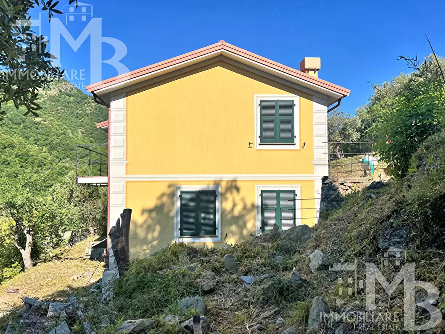 Immagine 8 di Casa indipendente in vendita  in Via Posato 19 a Avegno