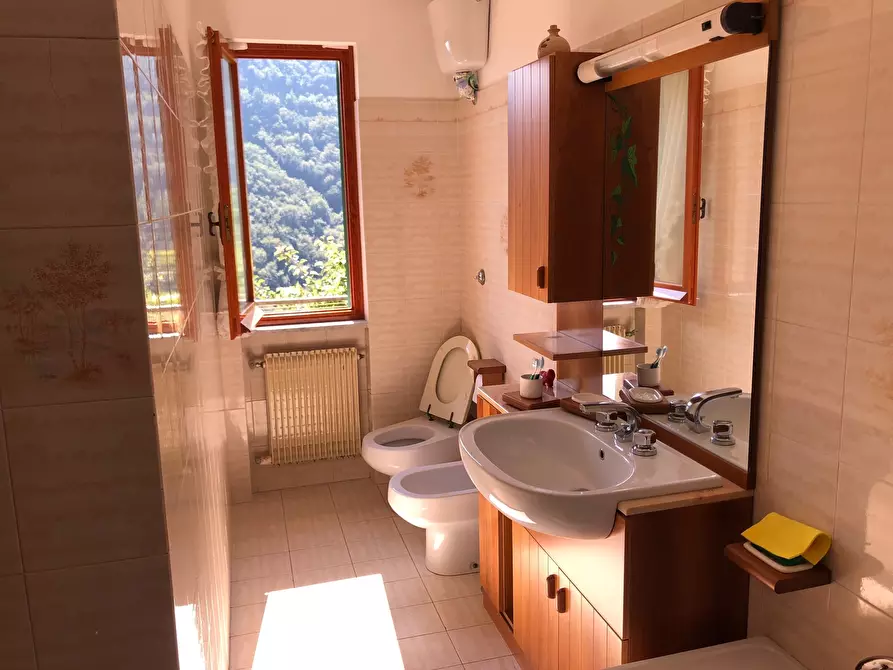 Immagine 27 di Casa bifamiliare in vendita  in Via alla Località Castagnola 66 a Sori