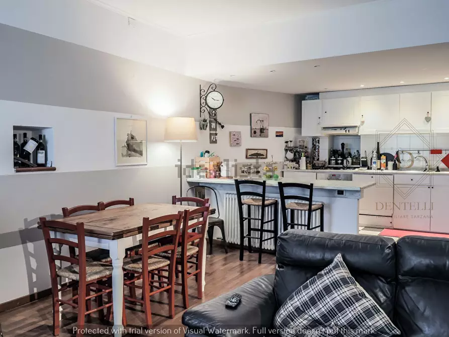 Immagine 19 di Quadrilocale in vendita  a Sarzana