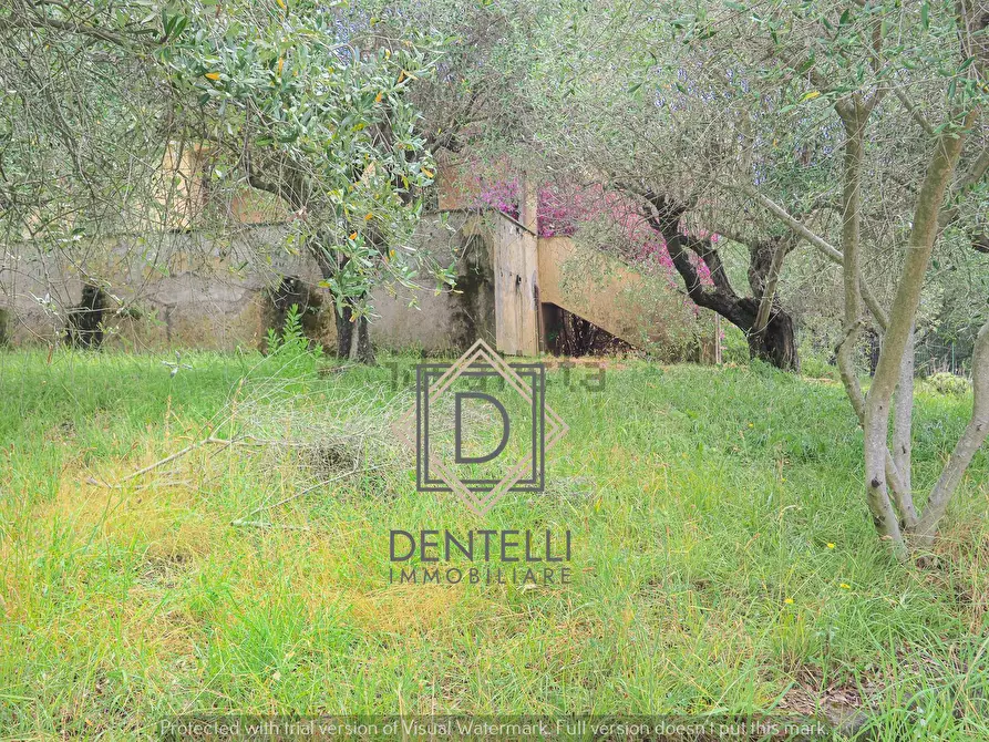 Immagine 15 di Quadrilocale in vendita  a Ameglia