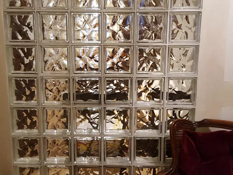 Immagine 16 di Quadrilocale in affitto  a Sarzana