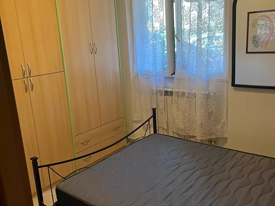 Immagine 5 di Bilocale in vendita  in Via Ameglia a Arcola