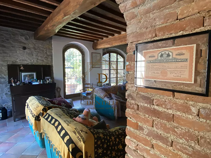 Immagine 21 di Casa bifamiliare in vendita  a Ameglia