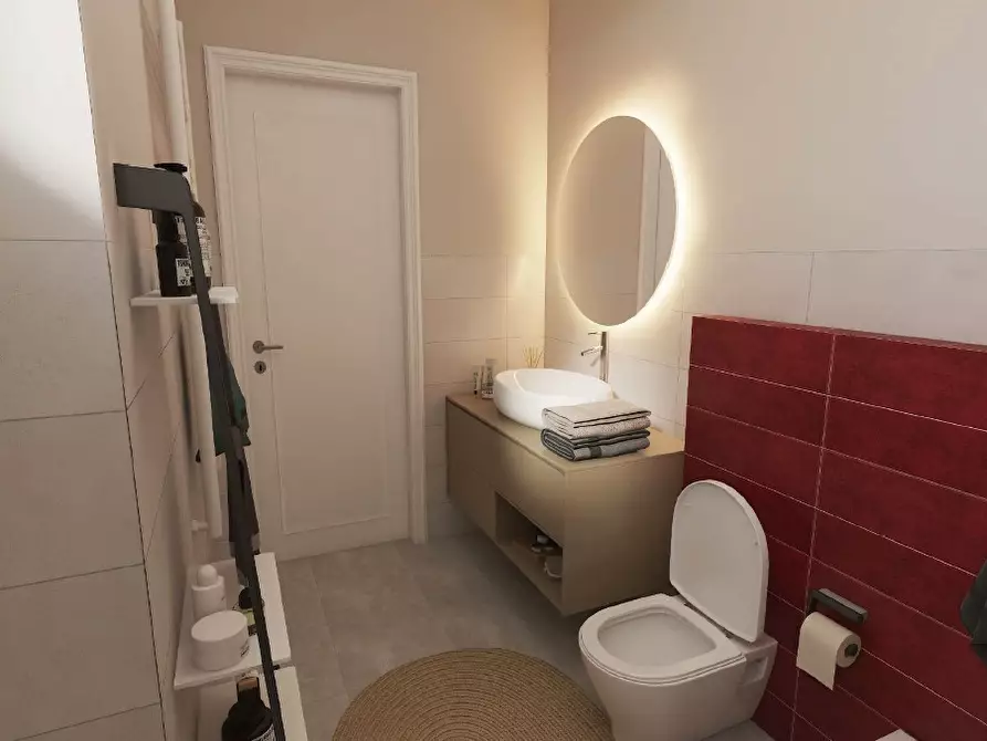 Immagine 10 di Quadrilocale in vendita  a Sarzana