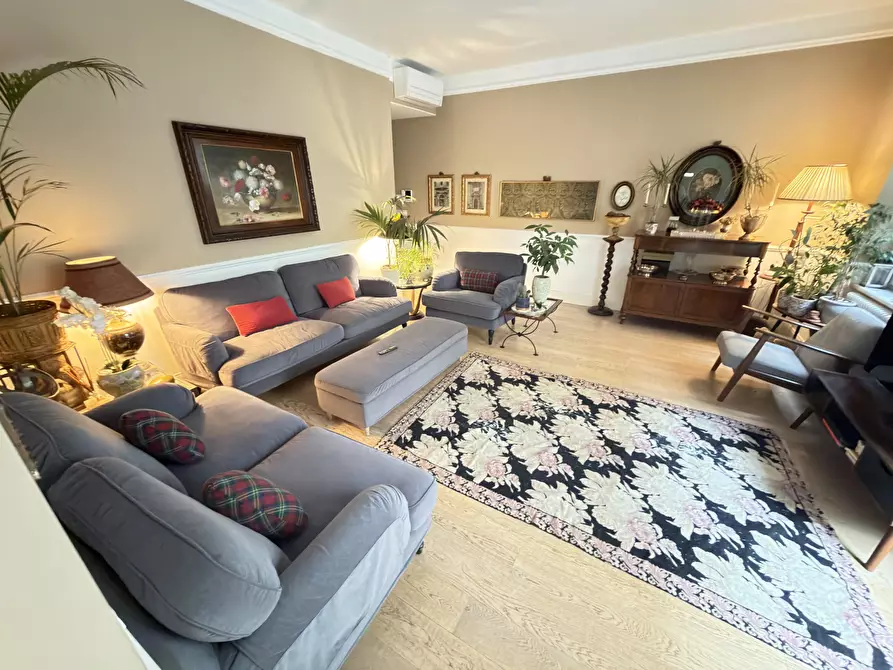 Immagine 13 di Appartamento in affitto  in Piazza Vittorio Veneto a Sarzana