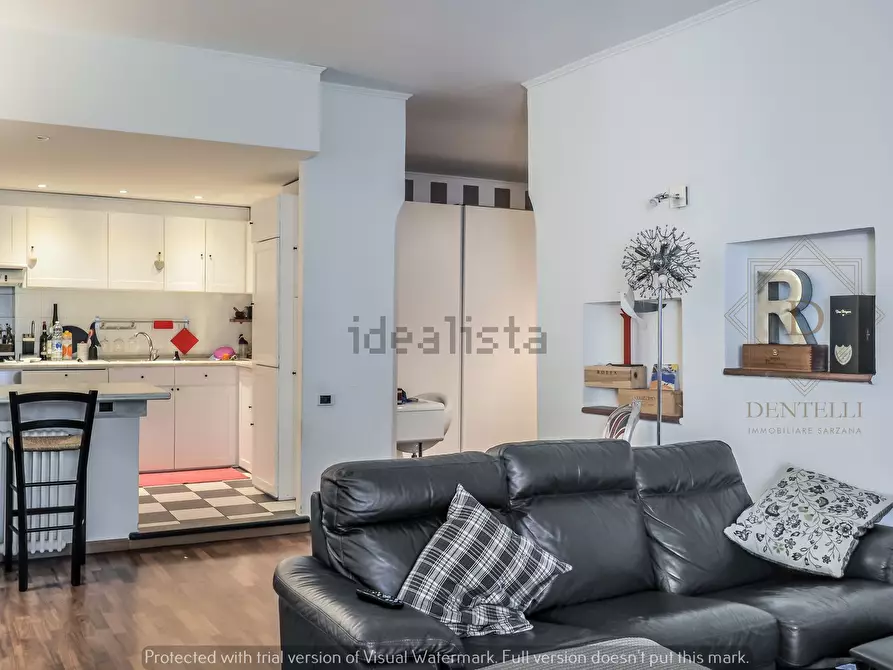 Immagine 18 di Quadrilocale in vendita  a Sarzana