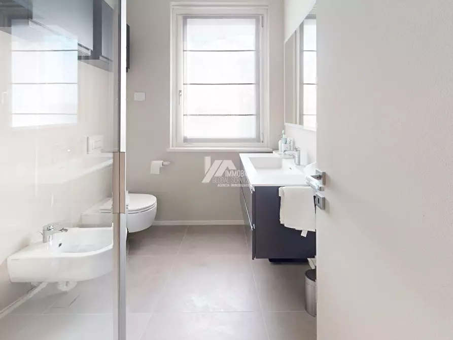 Immagine 22 di Attico in vendita  in Via Chiusure 102 a Brescia