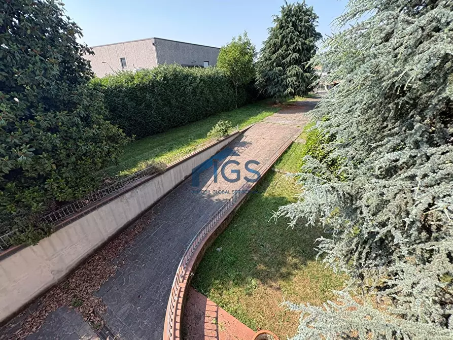 Immagine 35 di Villa in vendita  in Via Santa Giulia 3 a Travagliato