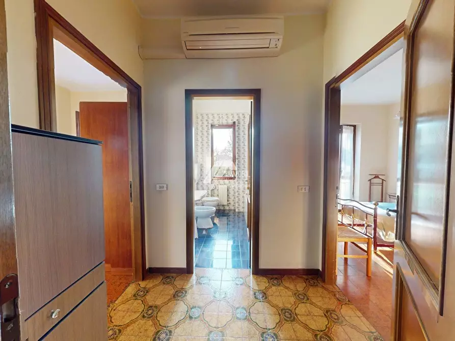 Immagine 11 di Trilocale in vendita  a Brescia