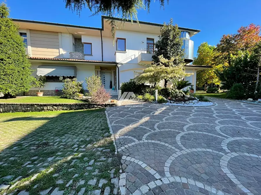 Immagine 8 di Villa in vendita  in via giovanni pascoli 23 a Torbole Casaglia