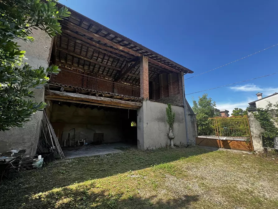 Immagine 3 di Rustico / casale in vendita  a Calcinato
