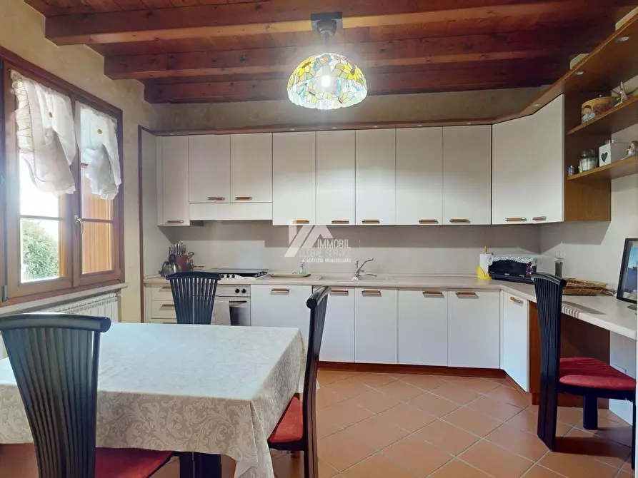 Immagine 7 di Villa in vendita  in Via dei Ronchi 14 a Capriano Del Colle