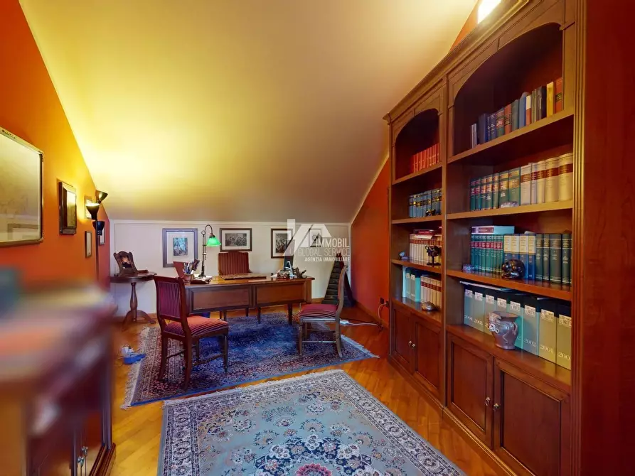 Immagine 12 di Trilocale in vendita  in Via Lattanzio Gambara 75 a Brescia