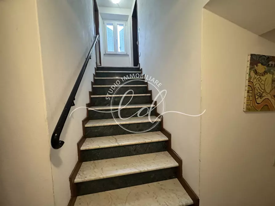 Immagine 78 di Terratetto in vendita  a Seravezza