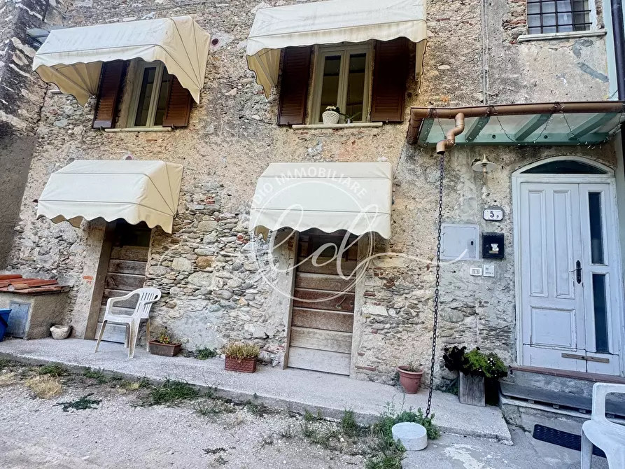 casa indipendente in vendita a Seravezza in zona Pozzi