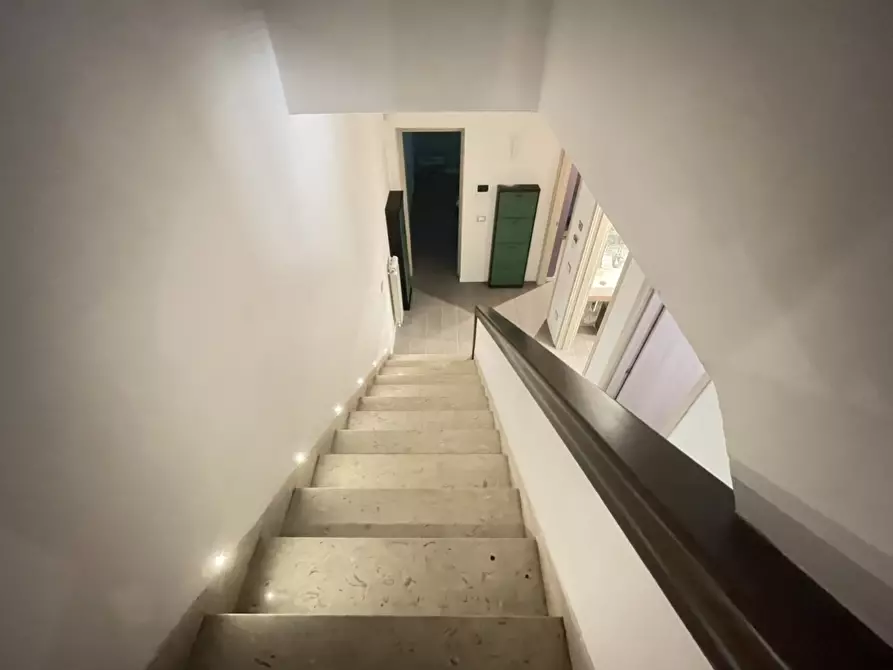 Immagine 75 di Porzione di casa in affitto  a Pietrasanta