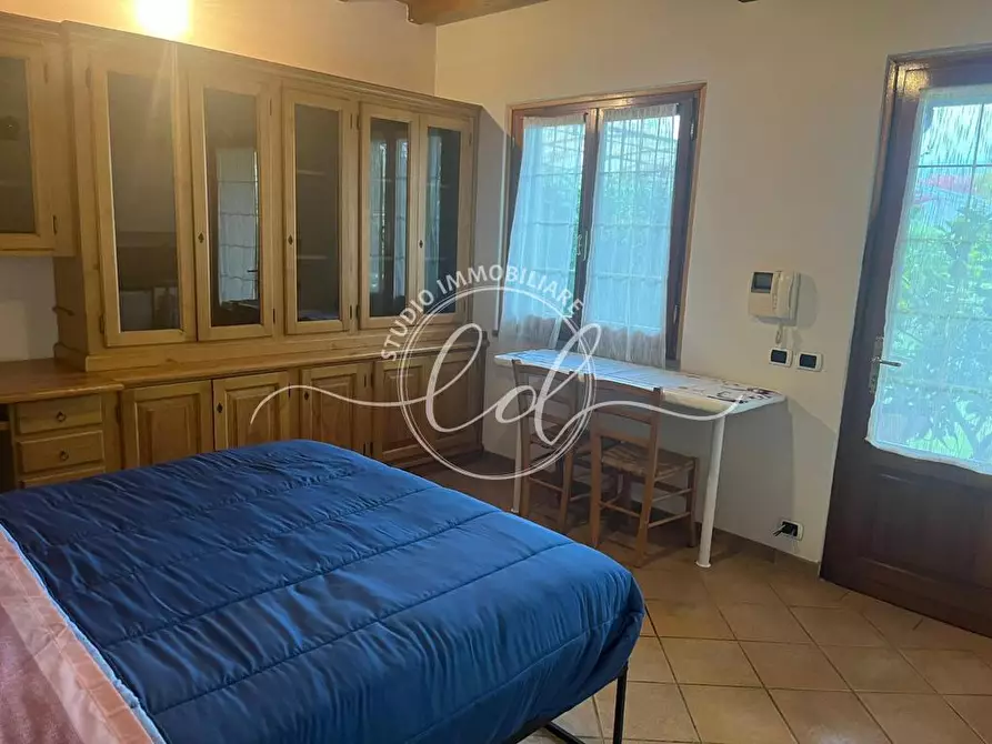 Immagine 7 di Bilocale in affitto  a Forte Dei Marmi