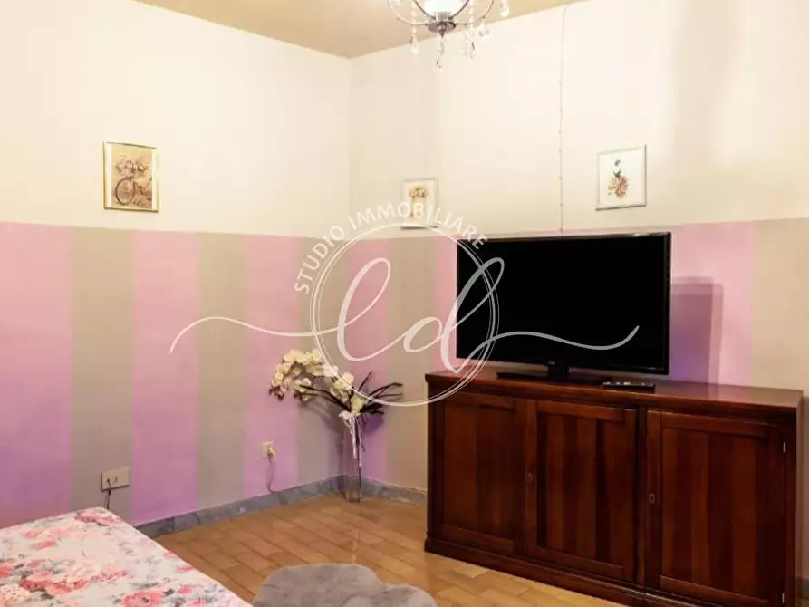 Immagine 14 di Terratetto in vendita  a Camaiore