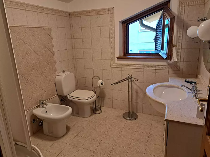 Immagine 34 di Casa indipendente in vendita  a Massarosa