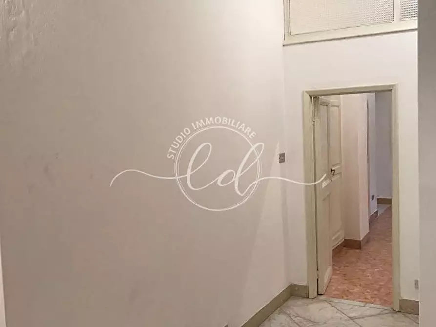 Immagine 12 di Quadrilocale in affitto  a Carrara