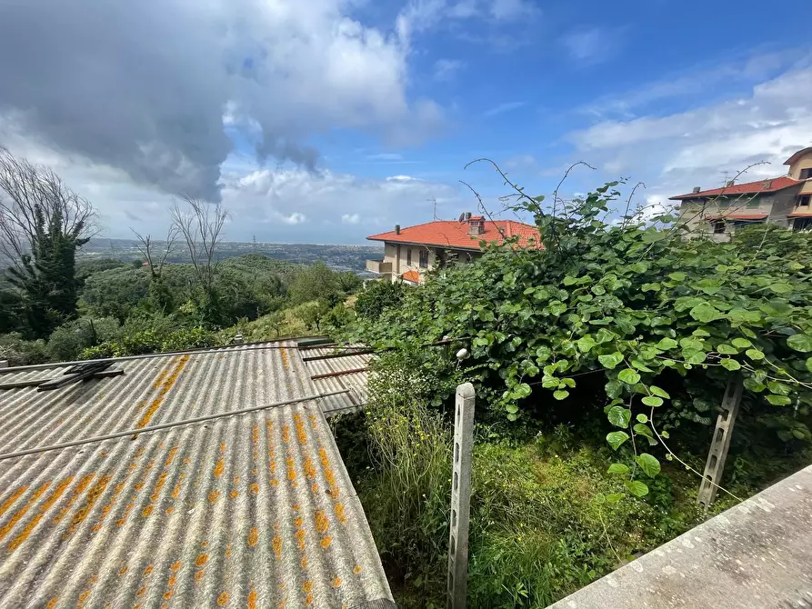 Immagine 6 di Porzione di casa in vendita  a Pietrasanta