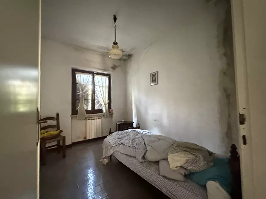 Immagine 42 di Rustico / casale in vendita  a Pietrasanta