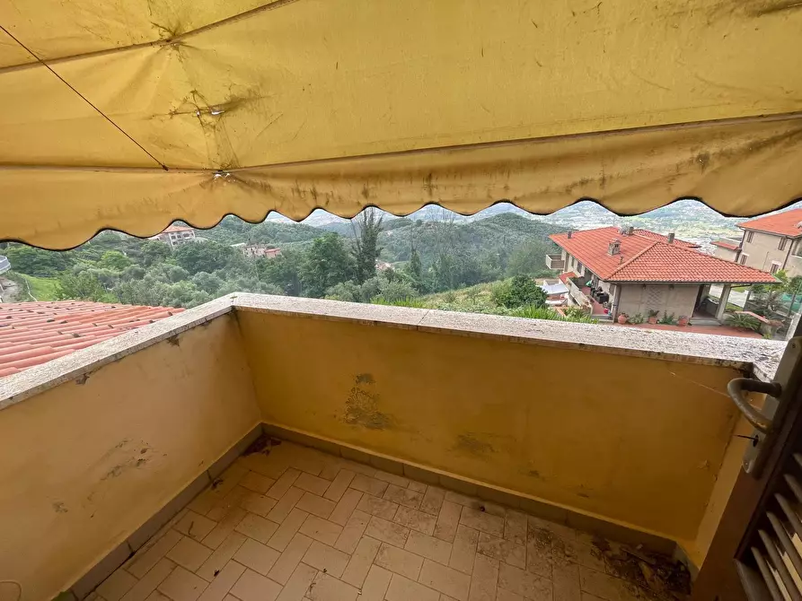 Immagine 49 di Porzione di casa in vendita  a Pietrasanta