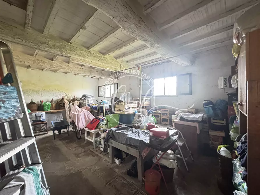 Immagine 49 di Porzione di casa in vendita  a Pietrasanta