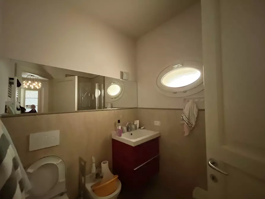 Immagine 32 di Villa in vendita  a Pietrasanta