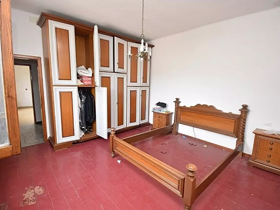 Immagine 24 di Porzione di casa in vendita  a Seravezza