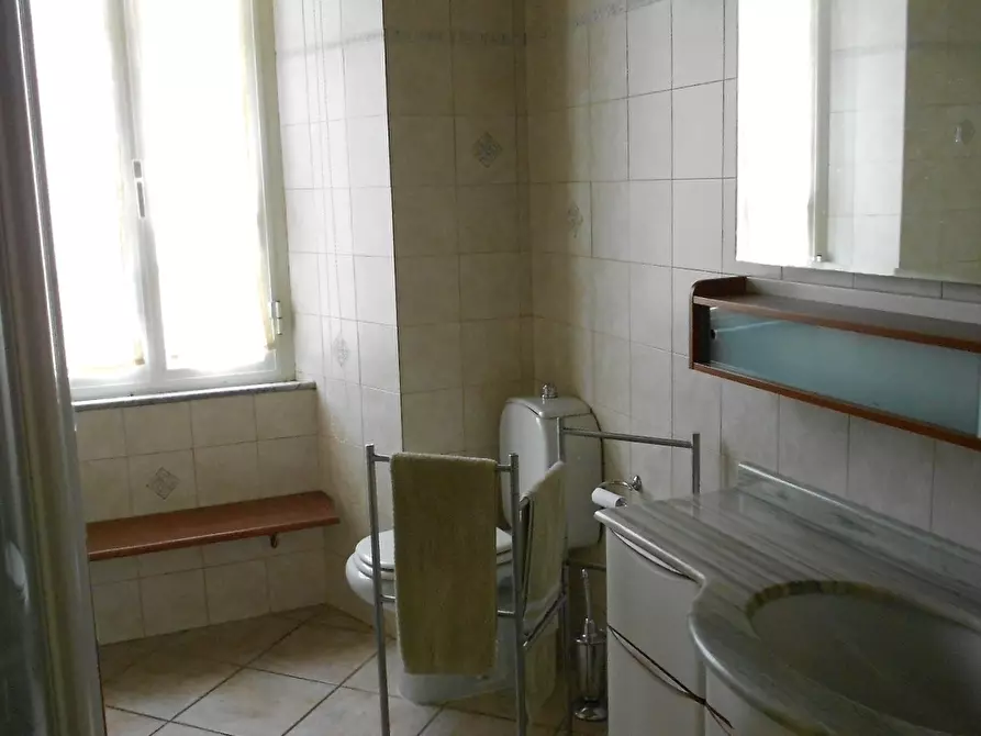 Immagine 31 di Quadrilocale in vendita  a Seravezza