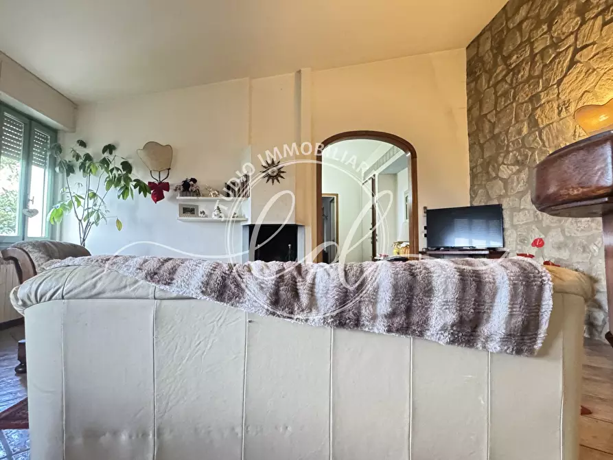 Immagine 62 di Casa indipendente in vendita  a Massarosa