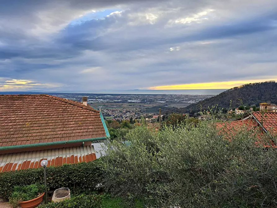 Immagine 8 di Casa indipendente in vendita  a Massarosa