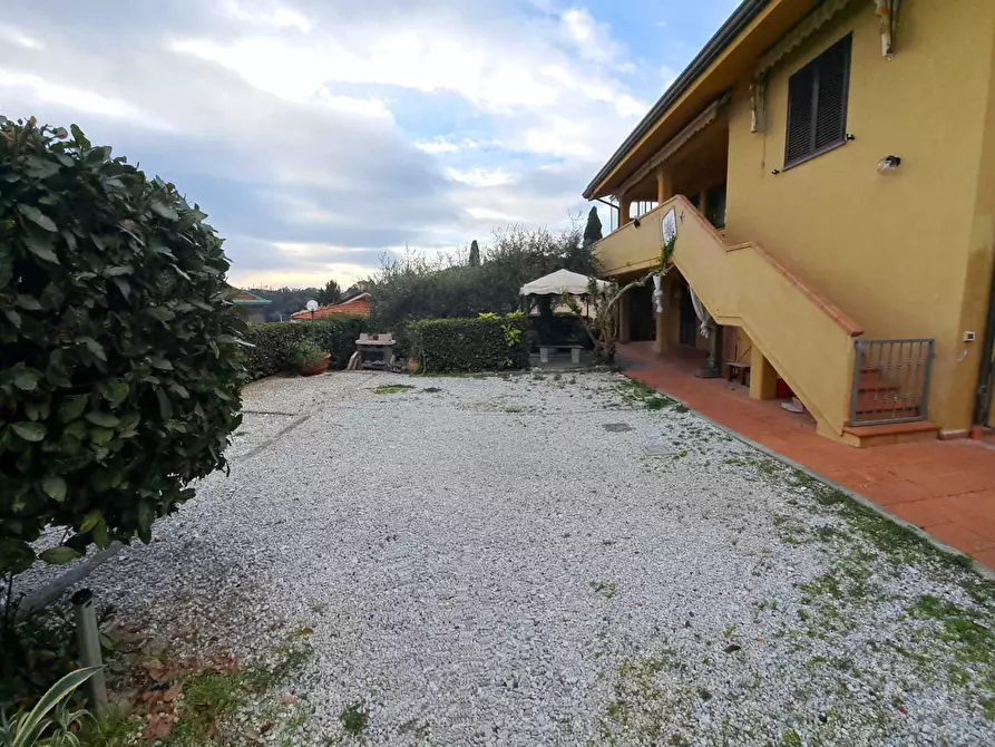 Immagine 1 di Casa indipendente in vendita  a Massarosa
