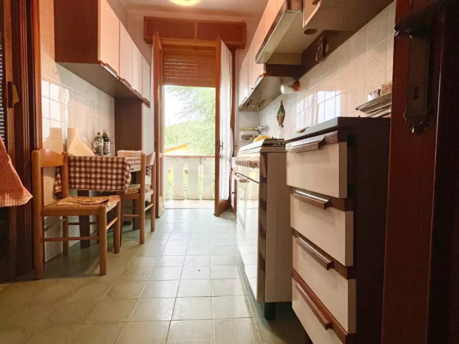 Immagine 20 di Casa indipendente in vendita  a Seravezza