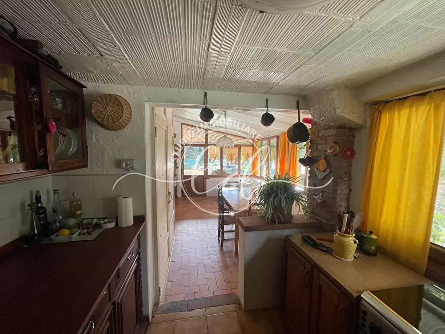 Immagine 14 di Porzione di casa in vendita  a Massarosa