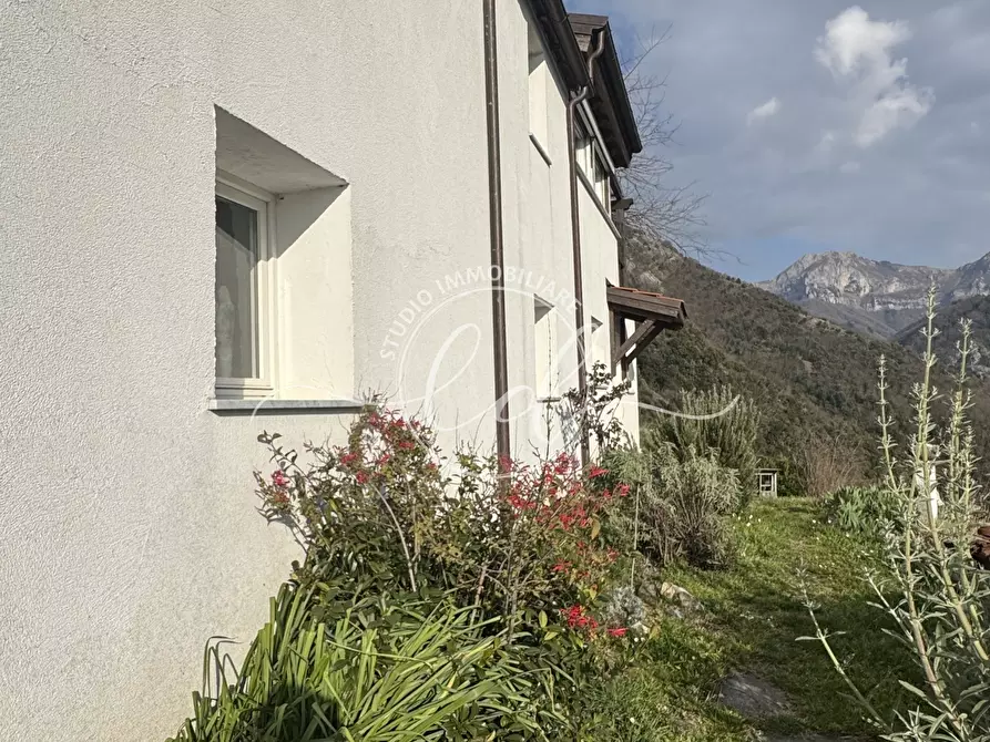 Immagine 50 di Casa indipendente in vendita  a Stazzema