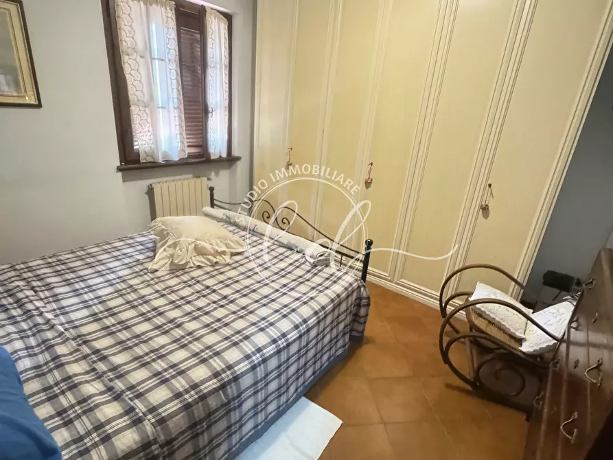 Immagine 26 di Villetta a schiera in vendita  a Seravezza