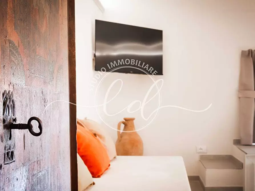 Immagine 10 di Appartamento in vendita  a Pietrasanta