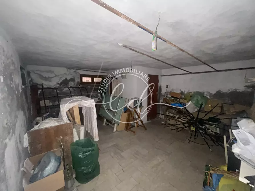 Immagine 14 di Casa indipendente in vendita  a Pietrasanta