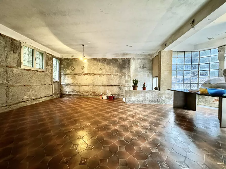 Immagine 26 di Terratetto in vendita  a Seravezza