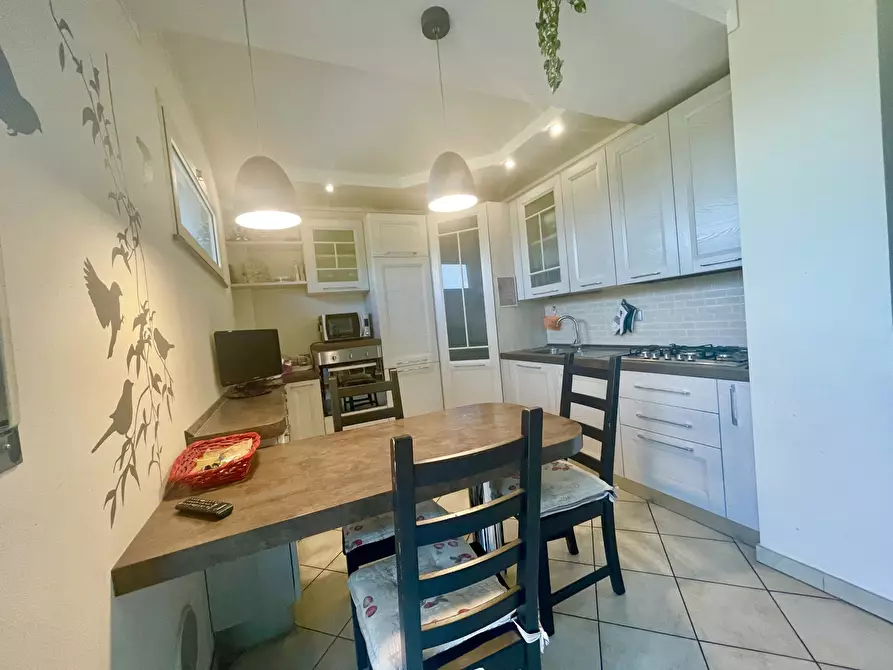 Immagine 7 di Quadrilocale in vendita  a Viareggio